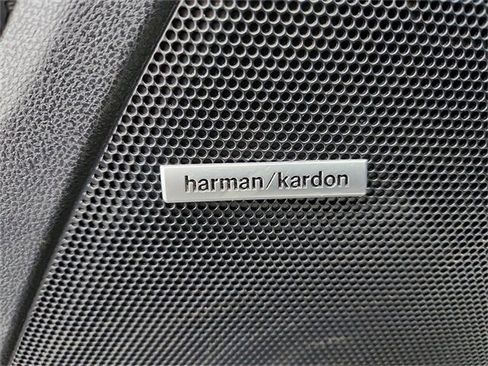 Used 2024 Subaru Crosstrek 2.5i Limited w/ Crosstrek Mirror Package image 17