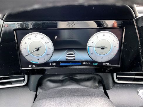 Used 2021 Hyundai Elantra SEL w/ Convenience + Premium Package image 25