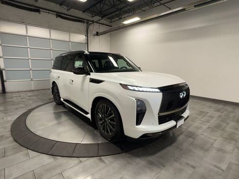New 2026 INFINITI QX80 Autograph w/ Premium Cargo Package image 2
