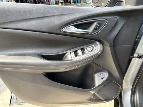 Used 2024 Buick Encore GX Sport Touring w/ Advanced Technology Package FWD image 12