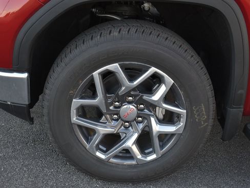 New 2026 GMC Sierra 1500 SLT w/ SLT Premium Plus Package image 11