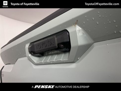 New 2026 Toyota Tundra Limited AWD/4WD image 21