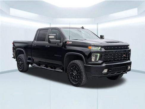 Used 2022 Chevrolet Silverado 3500 LTZ w/ LTZ Plus Package image 9