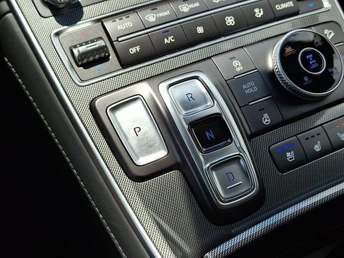 Certified 2023 Hyundai Santa Fe Limited AWD/4WD image 16