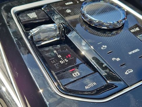 New 2025 BMW 760i xDrive AWD/4WD image 28