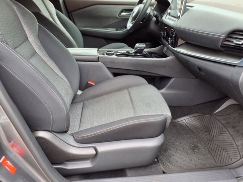 Used 2021 Nissan Rogue SV image 8