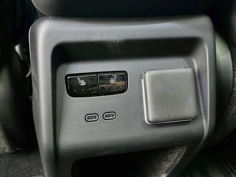 Used 2026 Cadillac Optiq Sport 2 w/ LPO, Floor Liner Package AWD/4WD image 30