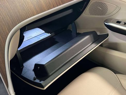 Certified 2023 Mercedes-Benz C 300 C 300 image 33