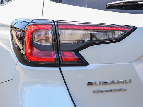Certified 2024 Subaru Outback Premium AWD/4WD image 9