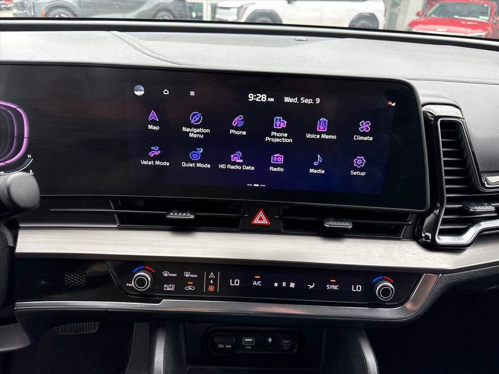 Certified 2024 Kia Sportage EX AWD/4WD image 12