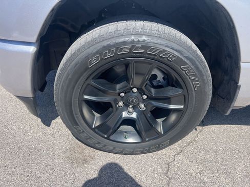 Used 2023 RAM 1500 Big Horn AWD/4WD image 10