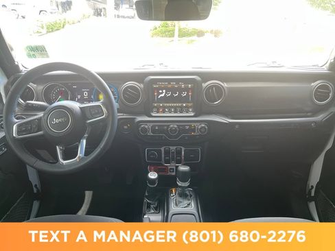 Used 2023 Jeep Wrangler Unlimited Rubicon 4xe AWD/4WD image 12
