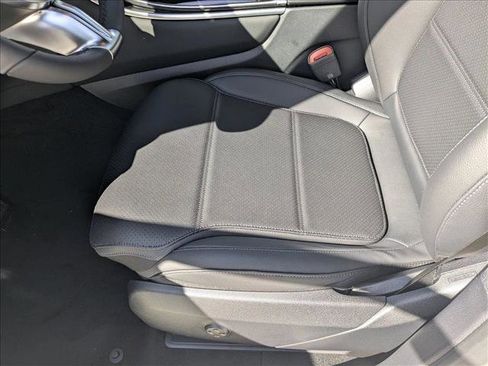 New 2026 Mercedes-Benz GLC 300 image 4