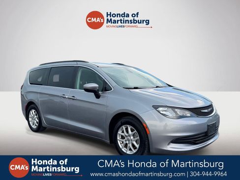 Used 2017 Chrysler Pacifica LX FWD image 1