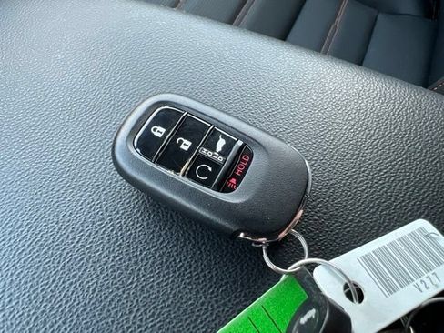Used 2025 Honda CR-V Sport Touring image 14