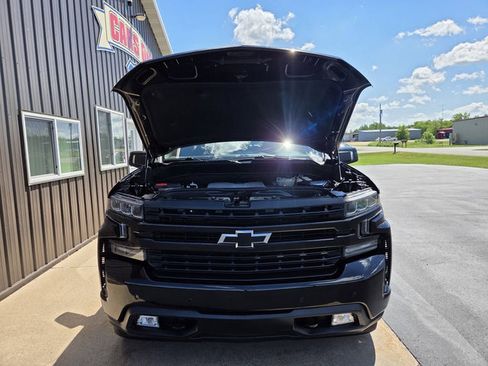 Used 2019 Chevrolet Silverado 1500 RST AWD/4WD image 40