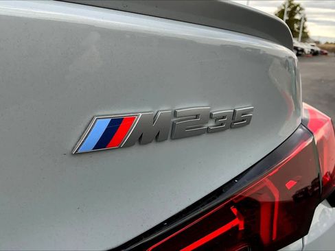 Used 2025 BMW M235i xDrive w/ Premium Package image 11