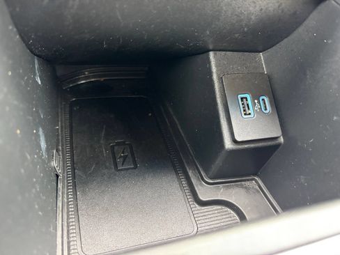 Used 2023 Ford Edge Titanium w/ Cargo Accessory Package AWD/4WD image 23