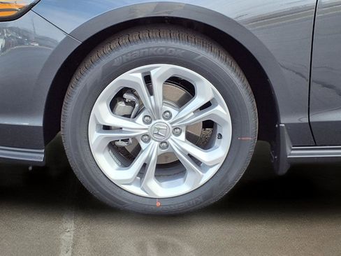 New 2026 Honda Accord LX image 11