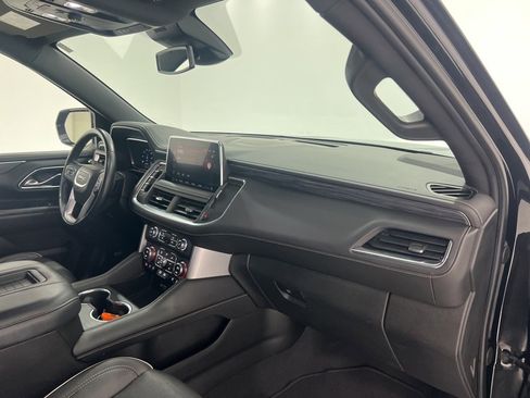 Used 2023 GMC Yukon SLT image 25