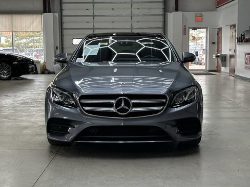Used 2018 Mercedes-Benz E 300 4MATIC image 6