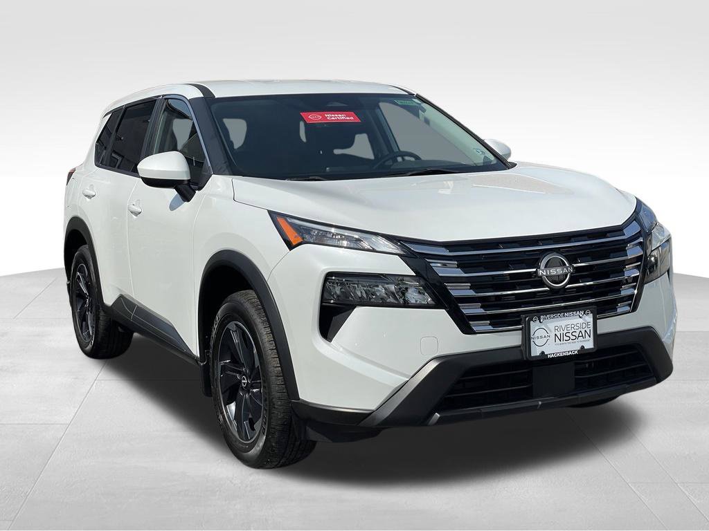 Certified 2024 Nissan Rogue SV AWD/4WD image 3