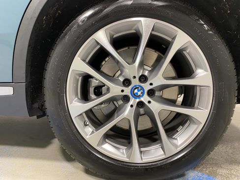 Certified 2025 BMW X5 xDrive50e w/ Parking Assistance Package image 25