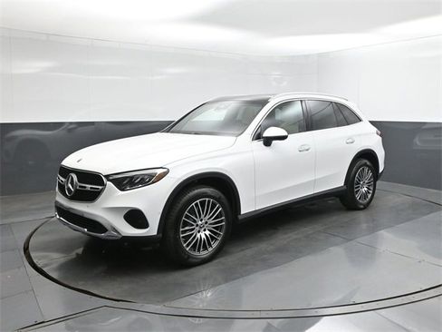 New 2026 Mercedes-Benz GLC 300 image 34