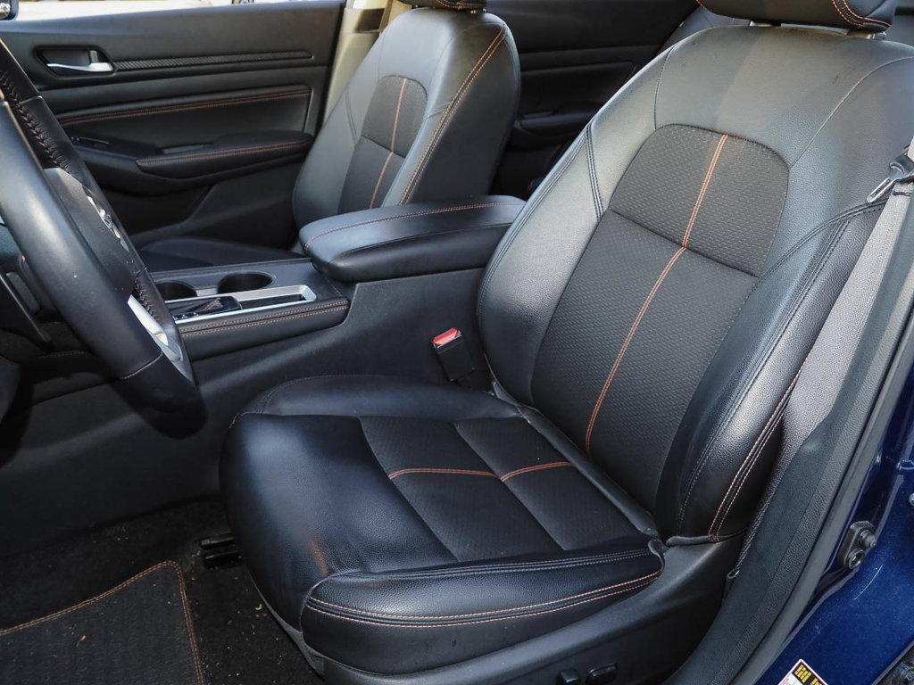 Used 2020 Nissan Altima 2.5 SR w/ Premium Package FWD image 7