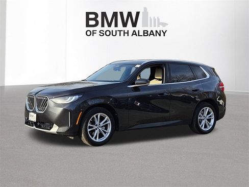 Used 2025 BMW X3 xDrive30i w/ Convenience Package image 6