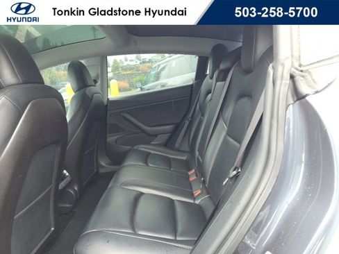 Used 2020 Tesla Model 3 Performance image 24