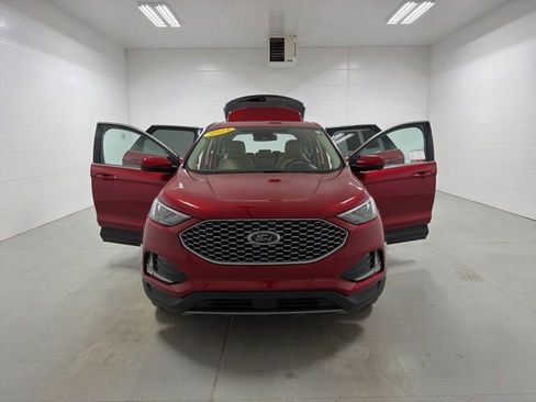Used 2024 Ford Edge SEL w/ Convenience Package AWD/4WD image 11