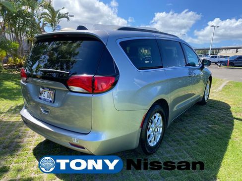 Used 2021 Chrysler Voyager Lxi image 7