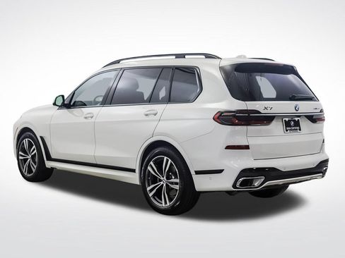 Certified 2026 BMW X7 xDrive40i w/ M Sport Package AWD/4WD image 3
