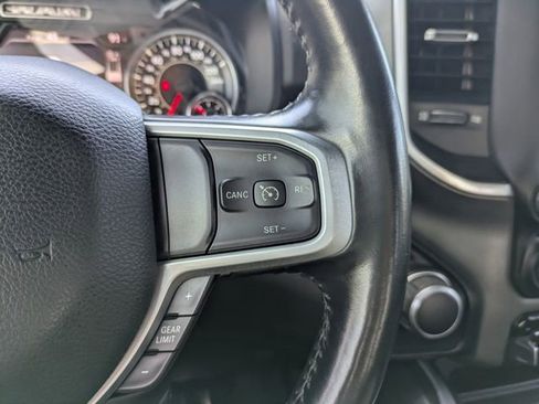Used 2021 RAM 1500 Big Horn RWD image 32