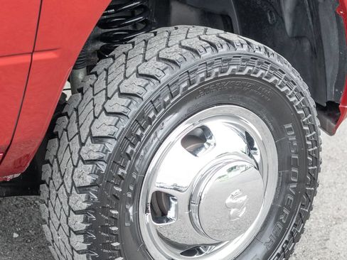Used 2015 RAM 3500 Tradesman w/ Chrome Appearance Group AWD/4WD image 12