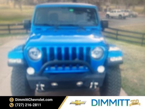 Used 2021 Jeep Gladiator Sport image 1