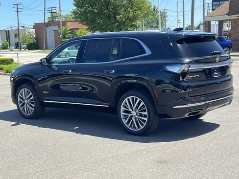 Used 2026 Buick Enclave Avenir w/ Super Cruise Package AWD/4WD image 59