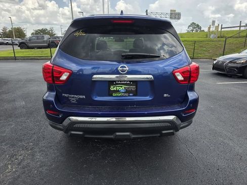 Used 2020 Nissan Pathfinder SL w/ Cargo Package FWD image 6