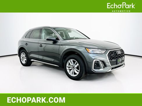 Used 2023 Audi Q5 2.0T Premium w/ Convenience Package AWD/4WD image 1