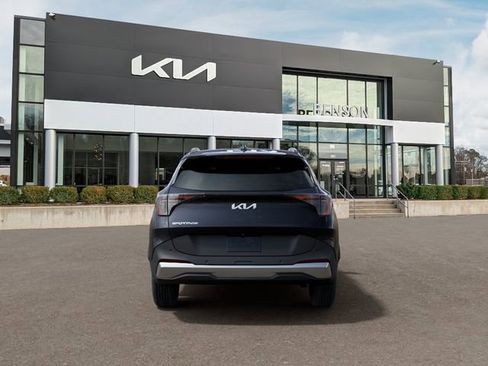 New 2026 Kia Sportage EX FWD image 6
