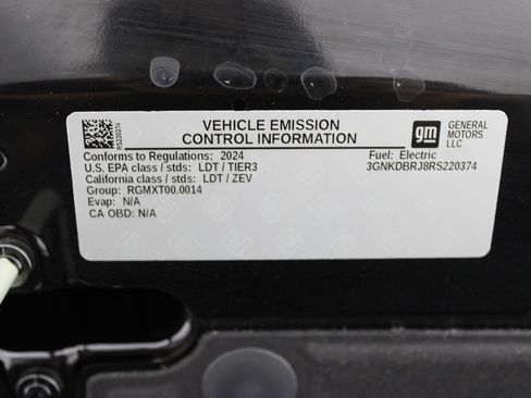Used 2024 Chevrolet Blazer EV LT AWD/4WD image 30