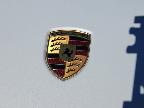 New 2026 Porsche Taycan image 25