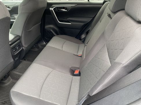 Used 2024 Toyota RAV4 XLE image 25