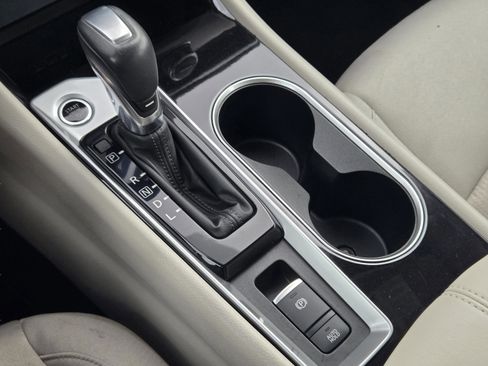 Used 2020 Nissan Altima 2.5 SV image 25