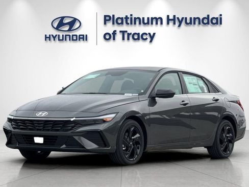 New 2026 Hyundai Elantra SEL Sport Premium FWD image 8