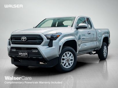 New 2025 Toyota Tacoma SR5
