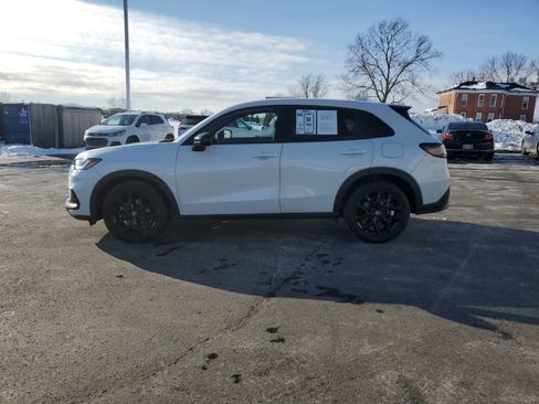 Certified 2024 Honda HR-V Sport image 4