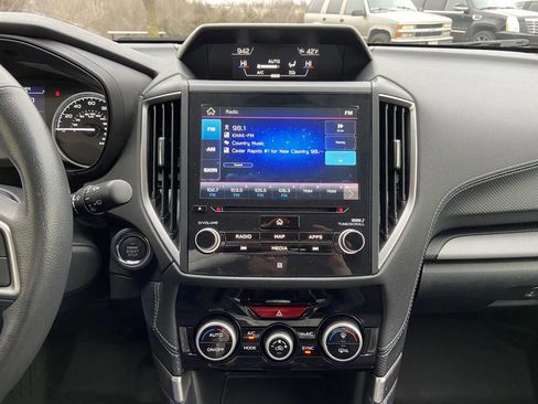 Used 2021 Subaru Forester Limited image 23