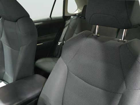 Used 2024 Toyota RAV4 LE image 18